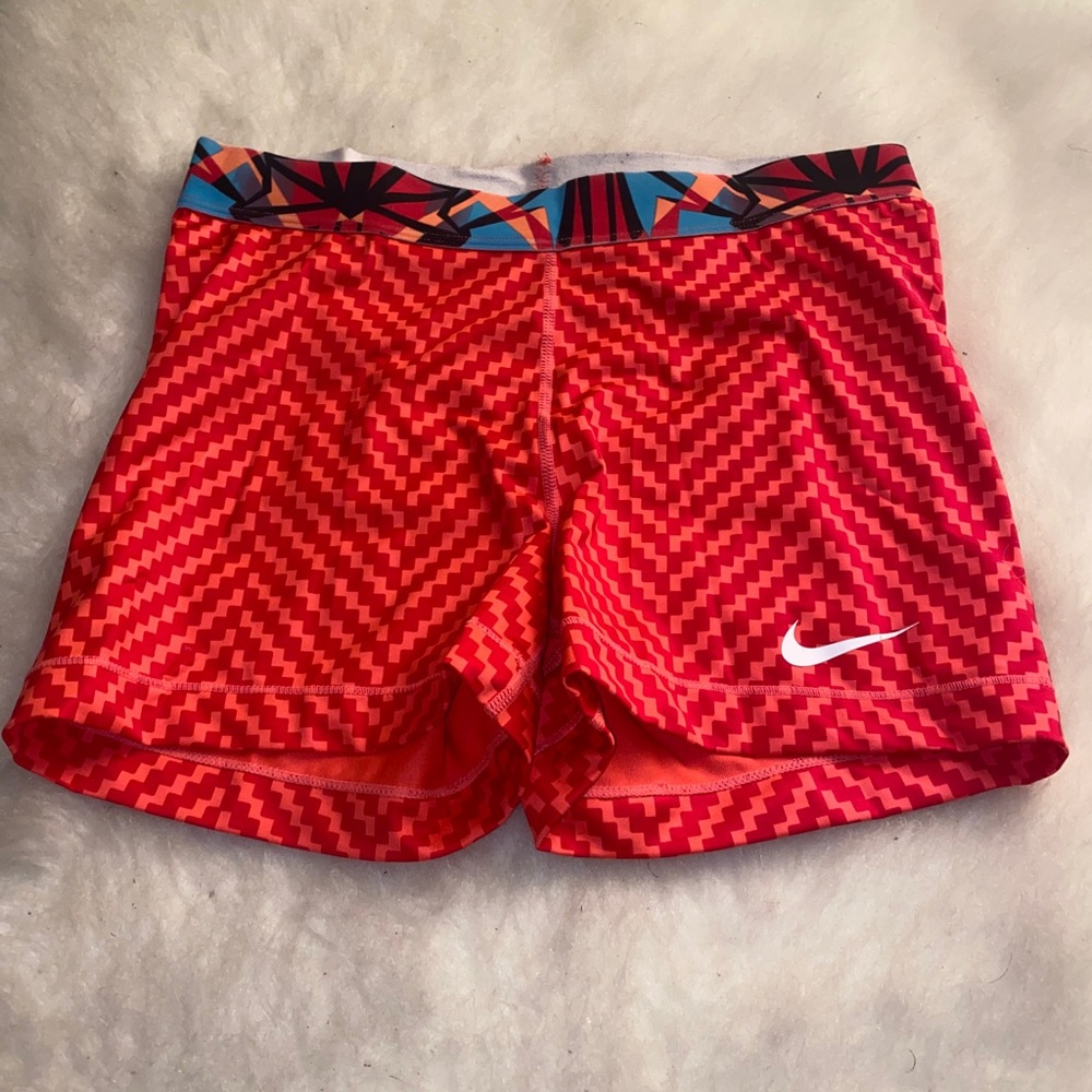 Nike short